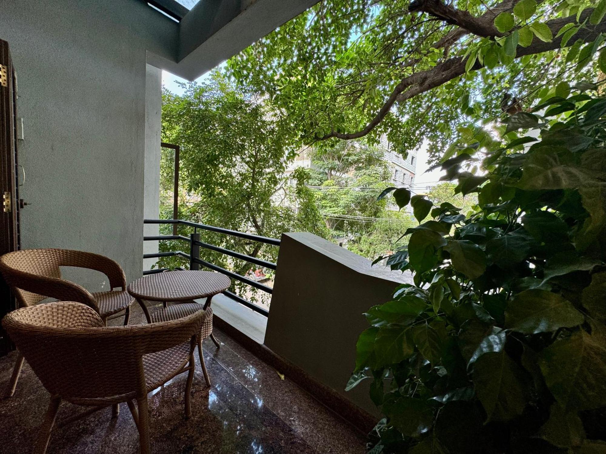 Idam Na Mama Apartment บังกาลอร์ ภายนอก รูปภาพ