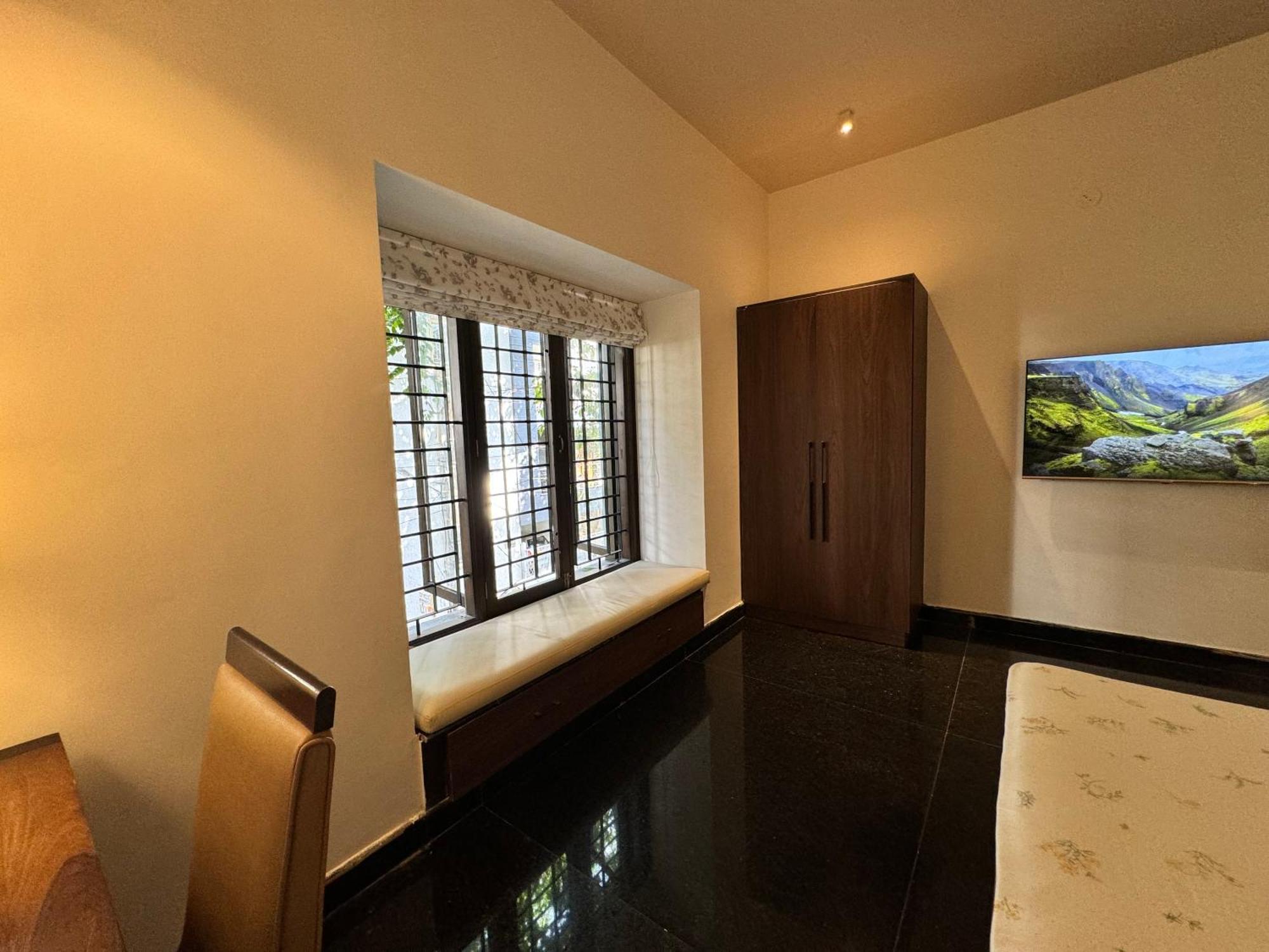 Idam Na Mama Apartment บังกาลอร์ ภายนอก รูปภาพ