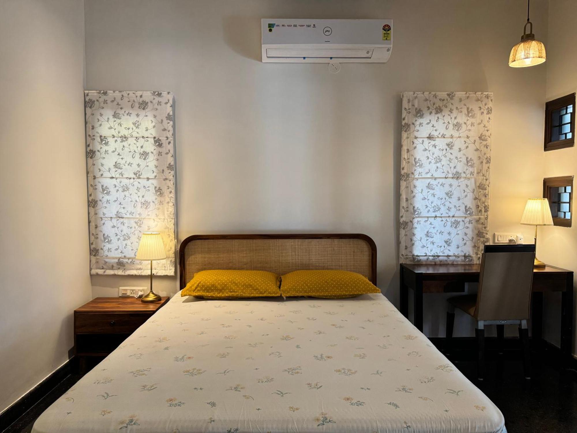 Idam Na Mama Apartment บังกาลอร์ ภายนอก รูปภาพ