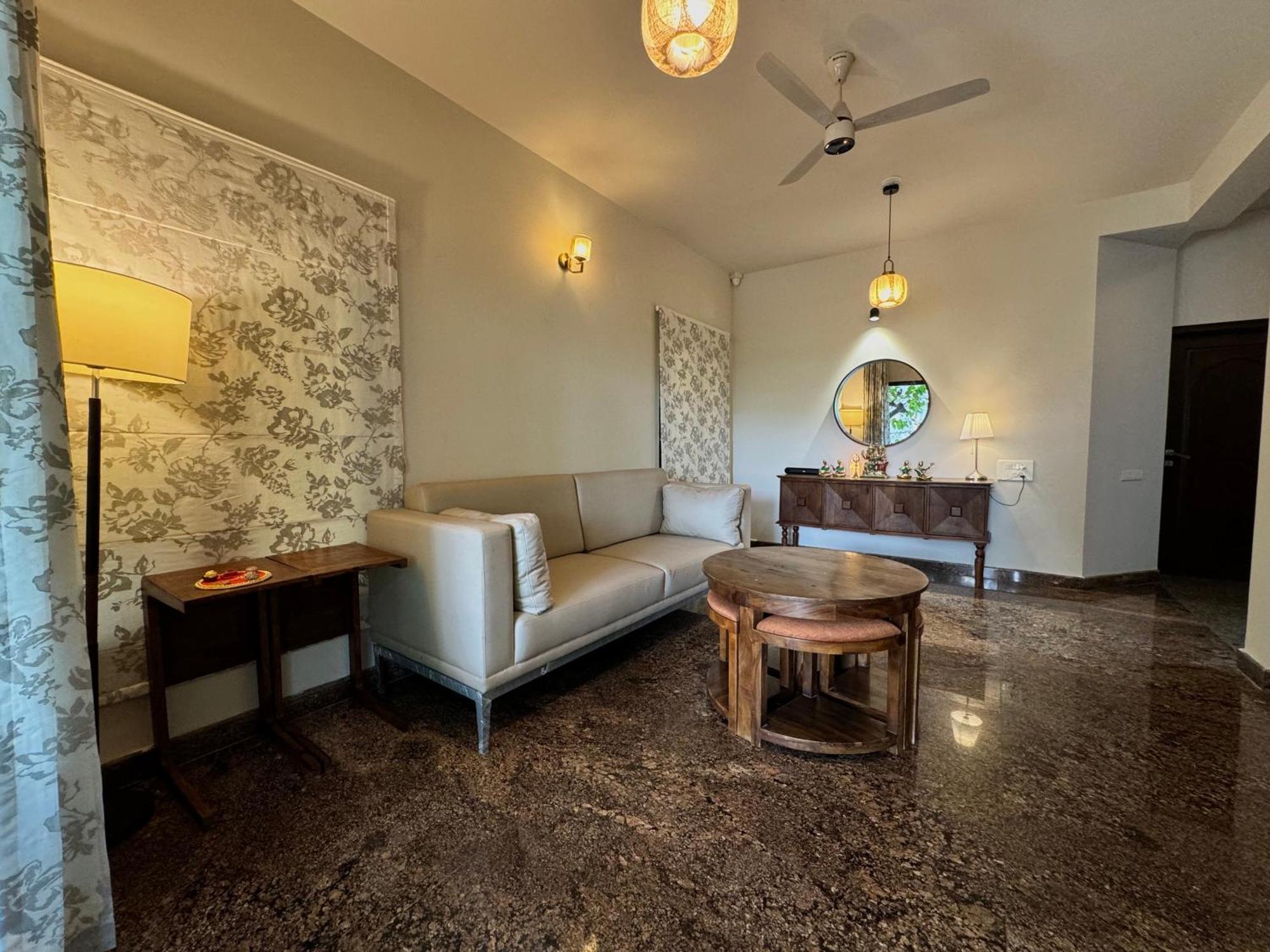 Idam Na Mama Apartment บังกาลอร์ ภายนอก รูปภาพ